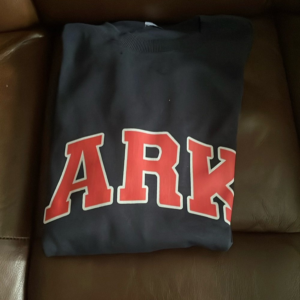 New sweatshirt size large